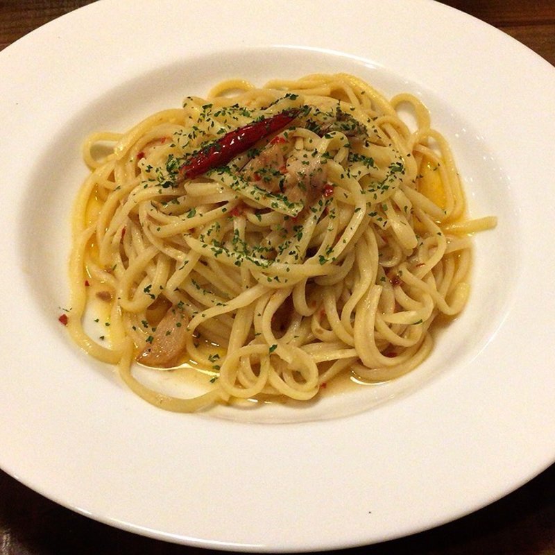 ガーリックと唐辛子のペペロンチーノ(ナポリの下町食堂　錦糸町店　)