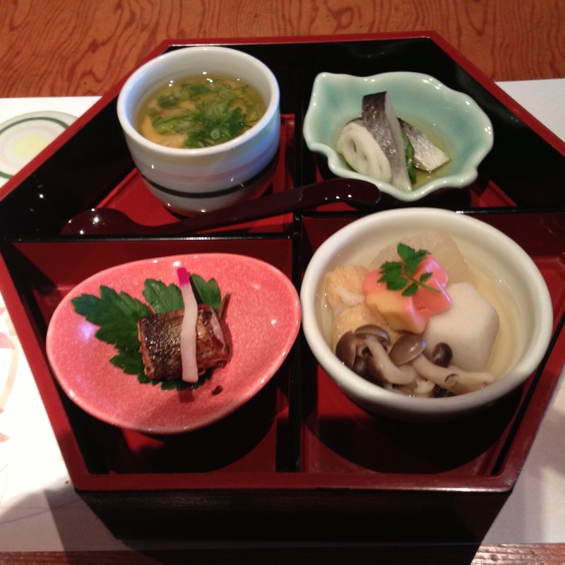 旬の創作懐石(明月記 宝塚本店)