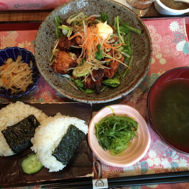 唐揚げ定食(お結びcafe )