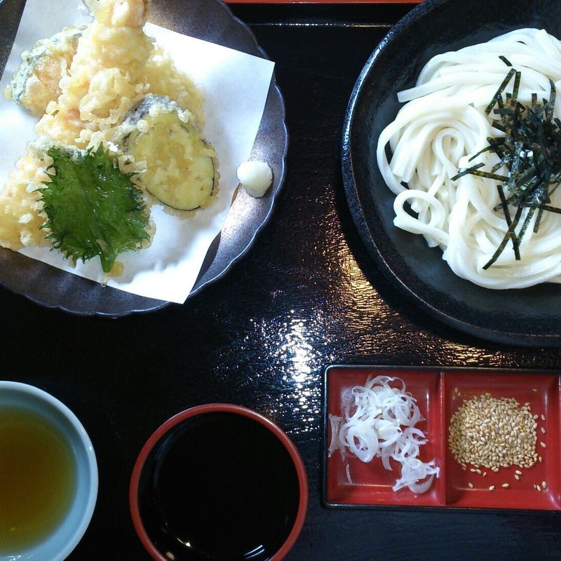 大海老天ぷらうどん(館林うどん 本丸)