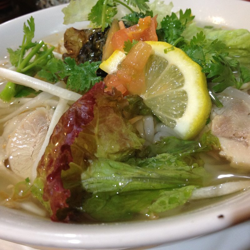 鶏もも肉フォー(フォーナム東京ミッドタウン店)