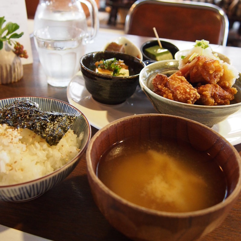 カナカナごはん(カナカナ)