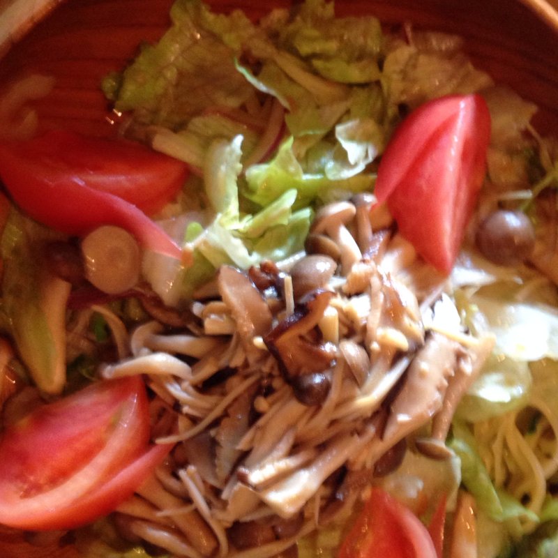 キノコサラダスパゲティ(カフェ・ゴルディニ)