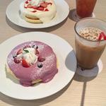 ミックスベリーパンケーキ(モケス ブレッドアンドブレックファースト 中目黒店 （Moke's Bread & Breakfast）)