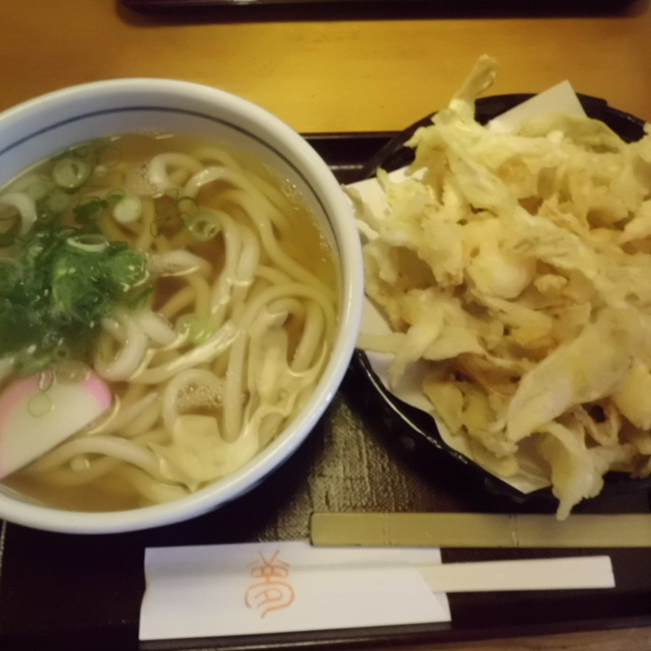 かきあげうどん(京うどん 夢吟坊 三宿本店 （むぎんぼう）)の
