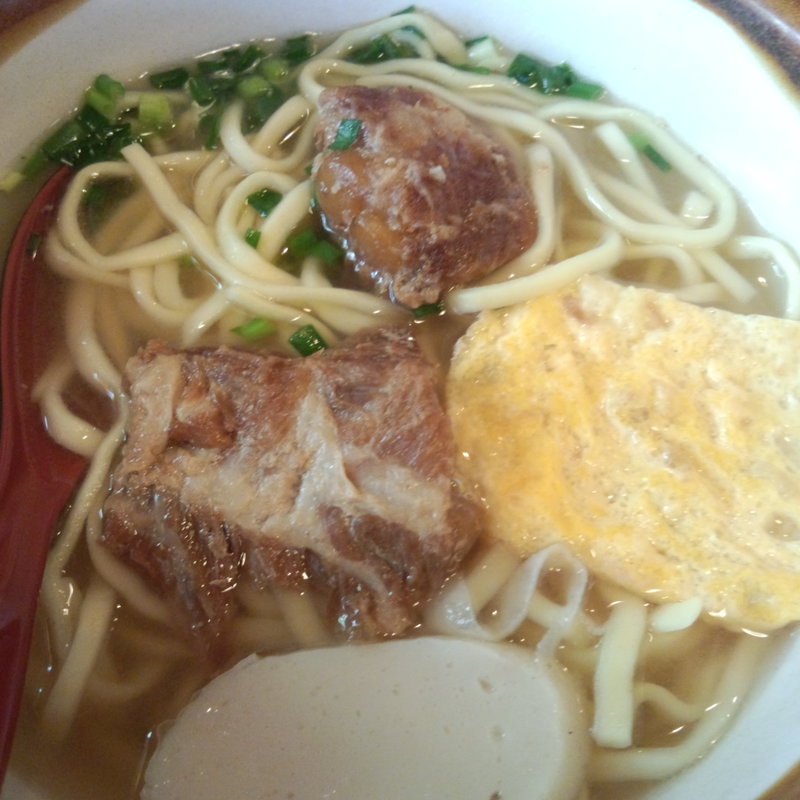 ソーキそば(おきなわん・カフェ・コザ)