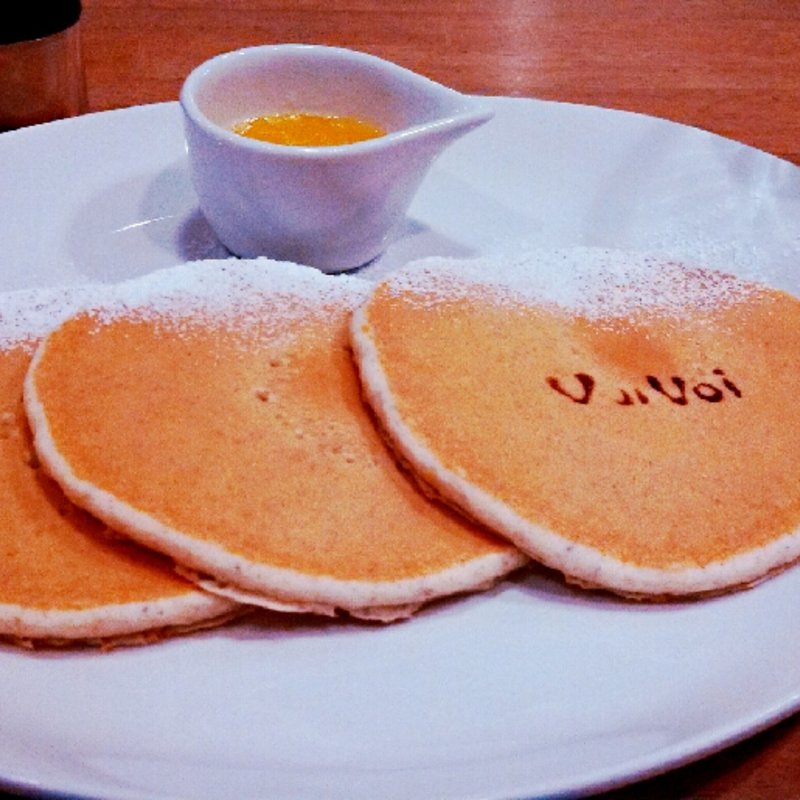 ライ麦パンケーキ(パンケーキママカフェ VoiVoi （ヴォイヴォイ）)