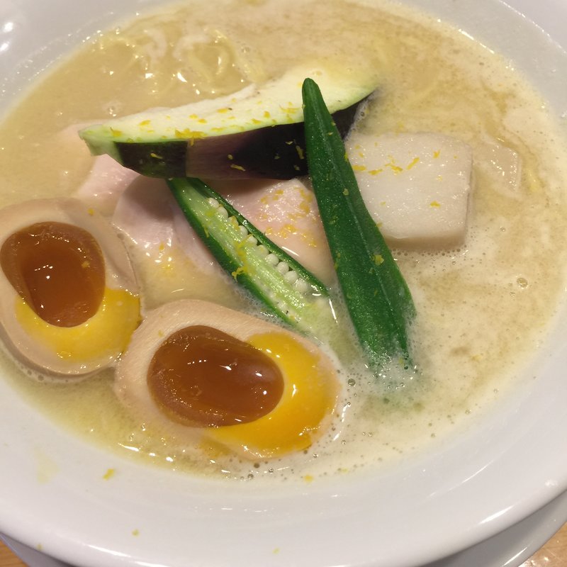 鶏白湯SOBA(銀座 篝)