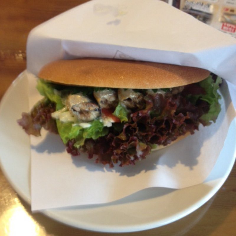 サーディンサンド(龍燈の松)