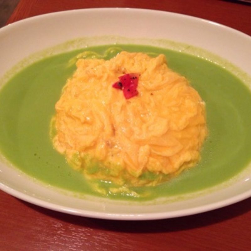 オムライス(カフェ８月のライオン)