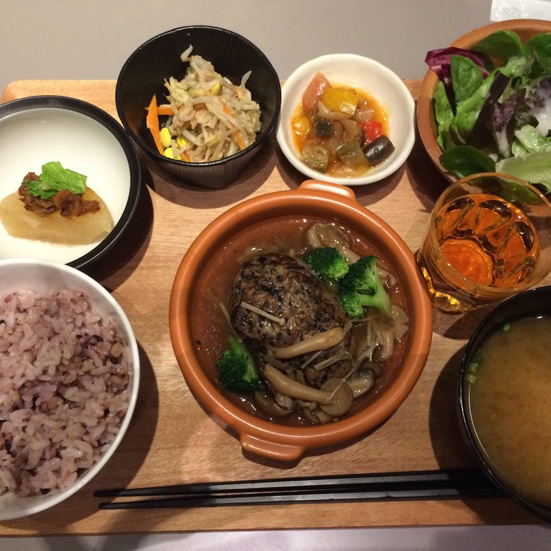 バランス定食(バランス食堂＆カフェ アスショク)