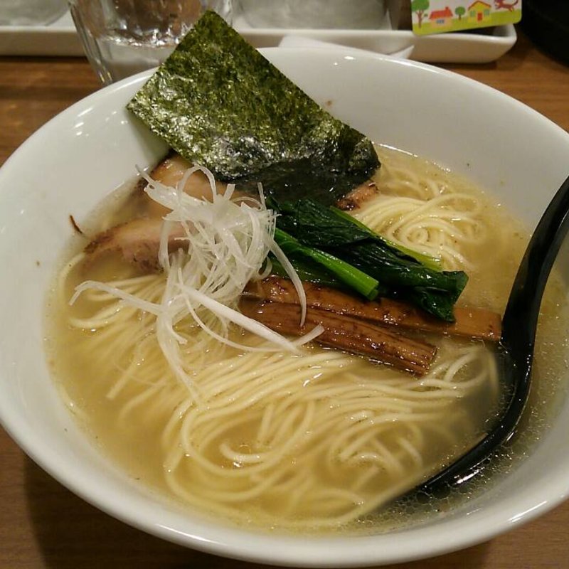 煮干しラーメン　塩(麺屋 はちどり)
