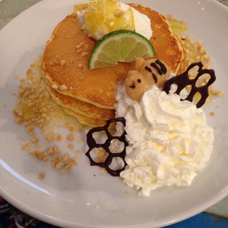 はちみつレモンのパンケーキ～クリームチーズ添え～(パンケーキカフェ B-cargo)