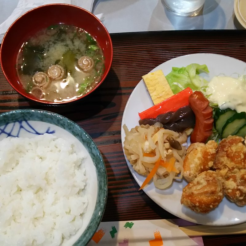 から揚げ定食(バッフィー)