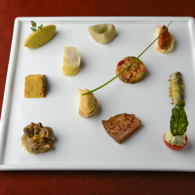 おまかせ盛り合わせ(ブルガズアダ)