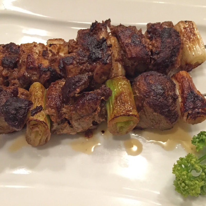 チキンカバブ、ヤギカバブ(クィーン シーバ)