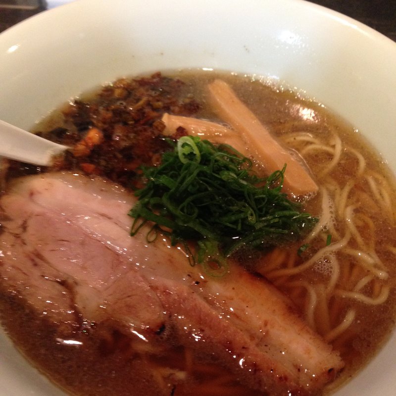 煮干しラーメン醤油(麺やBar渦)