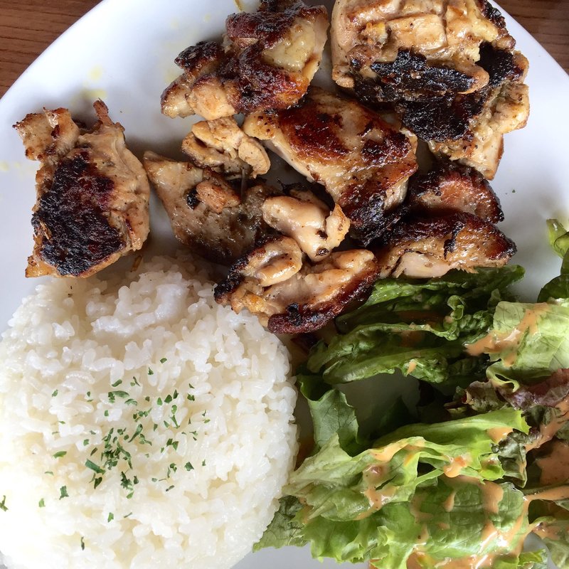 ジャークチキンプレート(ボーマトウキョウ)