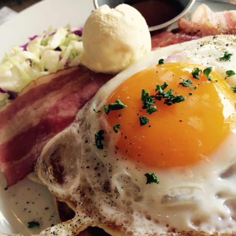 ベーコン＆エッグパンケーキ(ナンバー・エー)