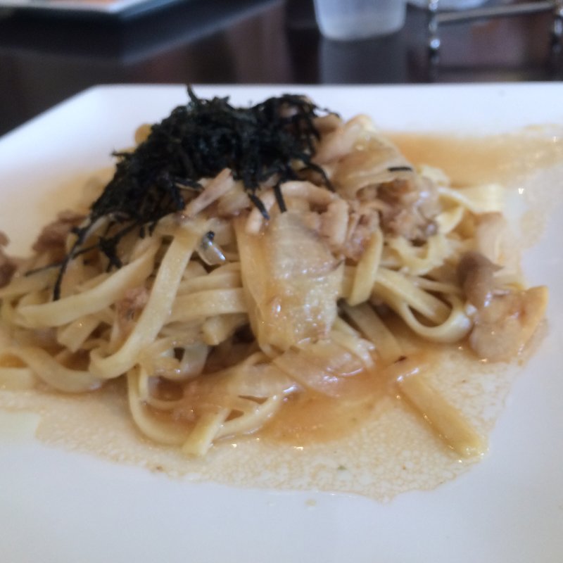 ツナと三種キノコの和風ソース(PASTA COH)