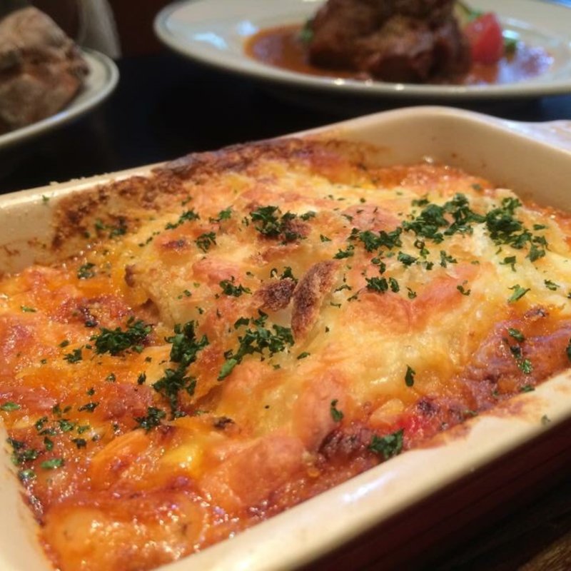 茄子とミートソースのボローニャ風ラザニア(欧風小皿料理 沢村 丸の内)