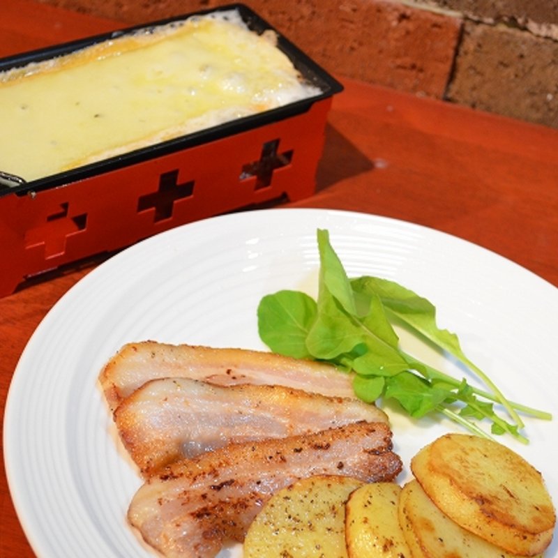 じゃが芋とベーコンのラクレット(イタリアンBBQ　Wistaria （ウィスタリア）)