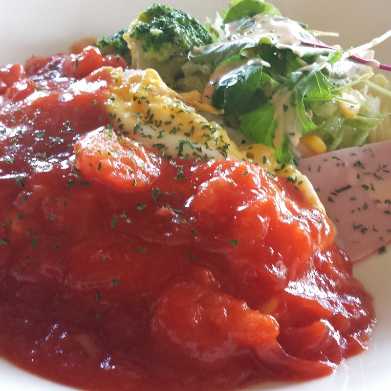 エビチリオムライス(カフェ・デ・グランリュ )