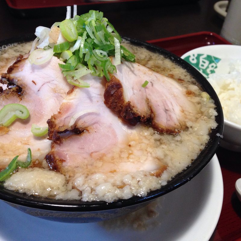 こってりチャーシューラーメン(らーめん 醤家)