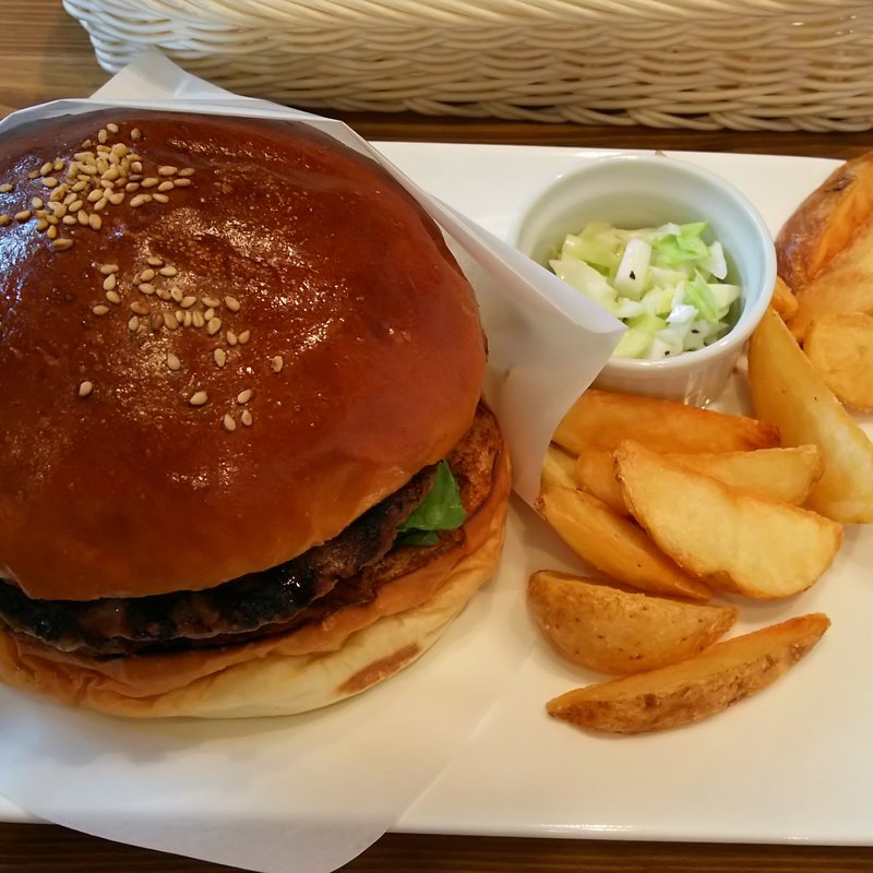 ハンバーガー(ザグッドベアーバーガー 貝沢本店 )