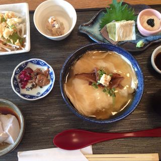 湯葉丼定食(ゆばんざい こ豆や 錦店 （ユバンザイコマメヤ）)