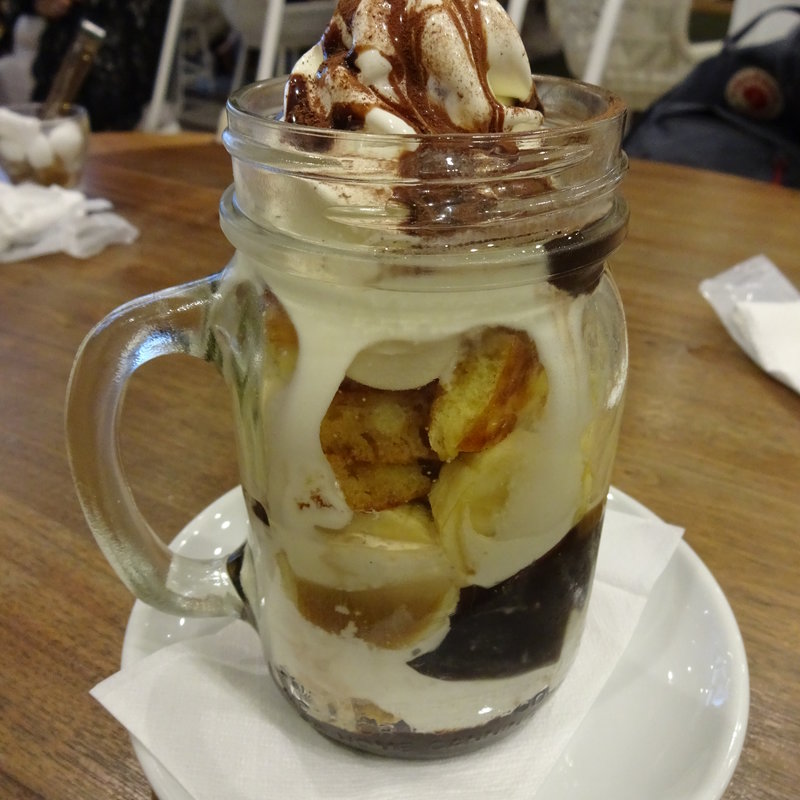 ショコラバナナサンデー(パンケーキ専門店 バター 江坂 （パンケーキ専門店 Butter）)