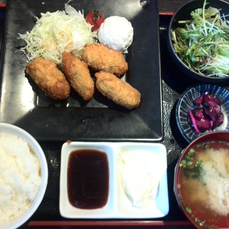 カキフライランチ(葵屋瑠々)