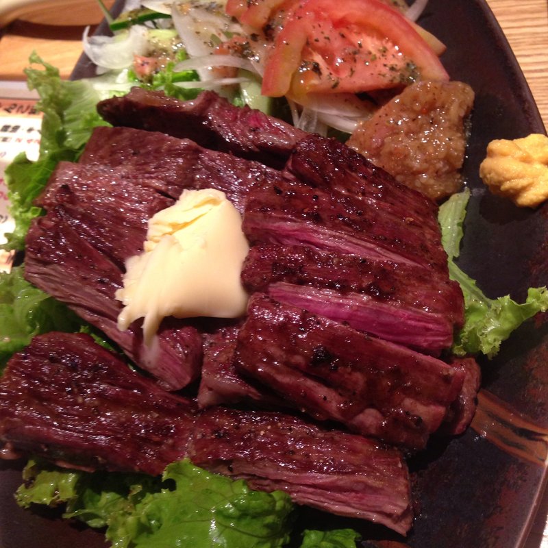 炭火焼和牛ステーキ サラダ付き(ちゃんこ芝松 中目黒店)