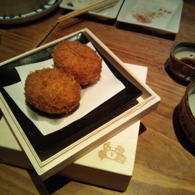 かに肉たっぷりコロッケ(夢酒みずき 銀座)