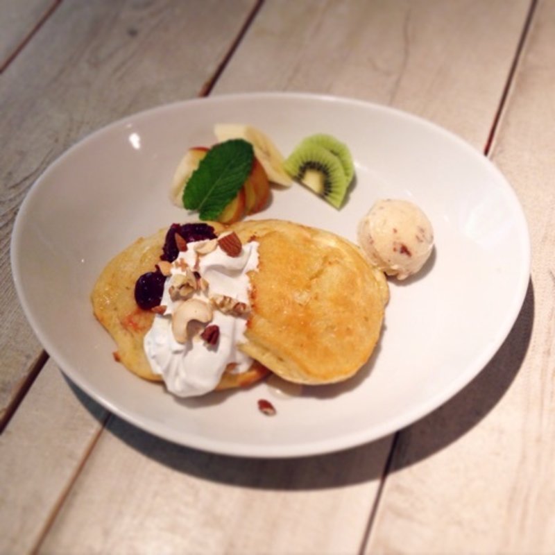 天井のパンケーキ(アインソフ　ソア　池袋)