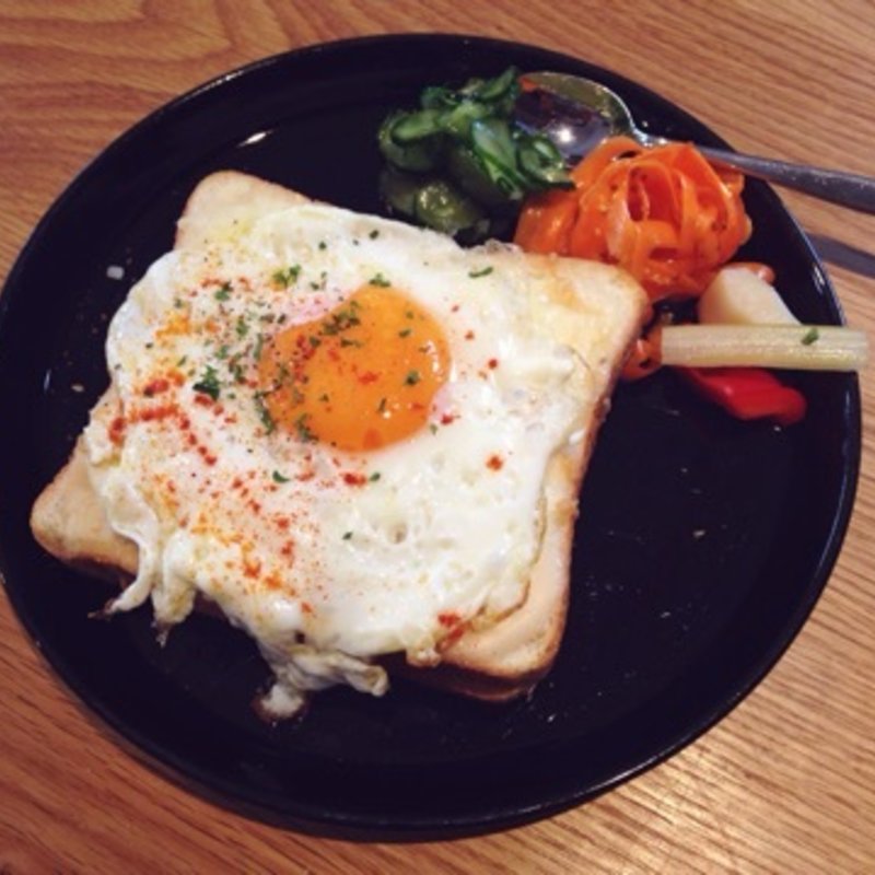 クロックマダム(KAKULULU)