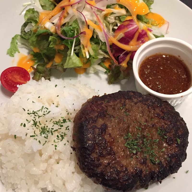 ハンバーグプレート(Cafe de 武)