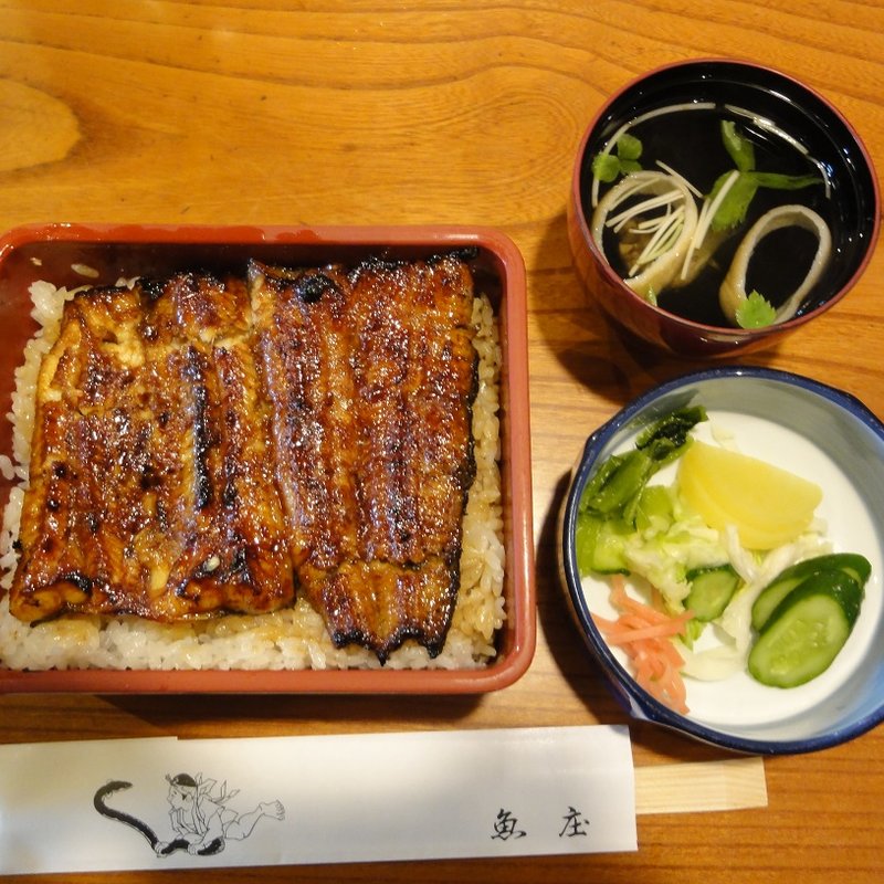 鰻重　上(川魚料理 魚庄 本店 （うおしょう）)