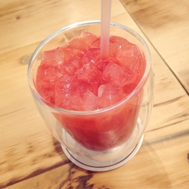 ブラッドオレンジジュース(カフェ ザ ブーケ)