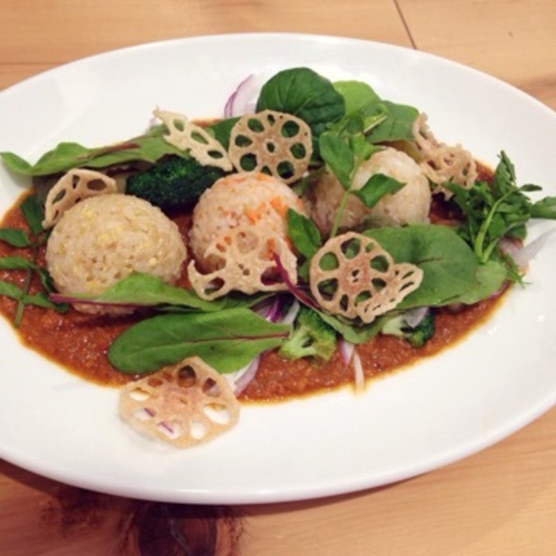 ライスボールカリー (B ヘルシーライスボール)(カフェ ザ ブーケ)