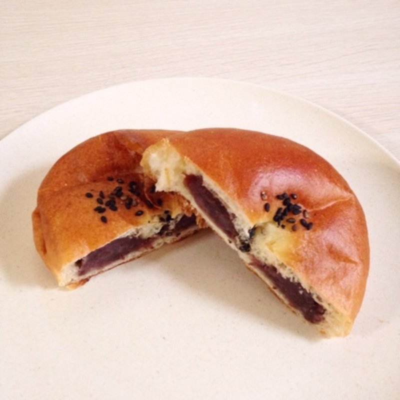 粒あんパン(コパン モンマルトル)