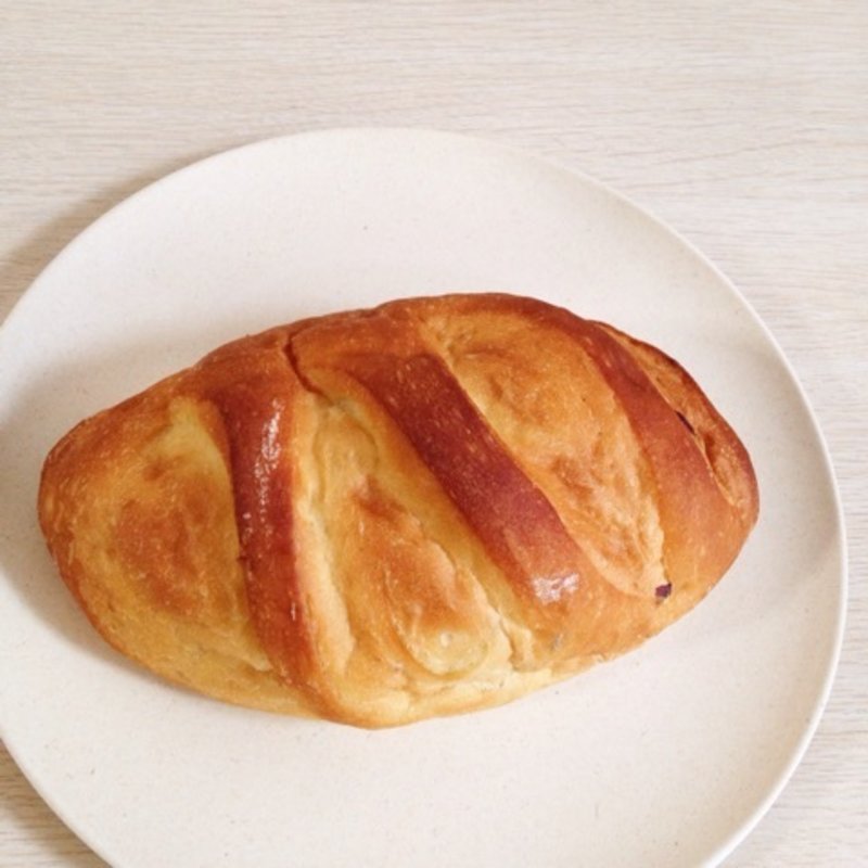 さつまいものパン(コパン モンマルトル)