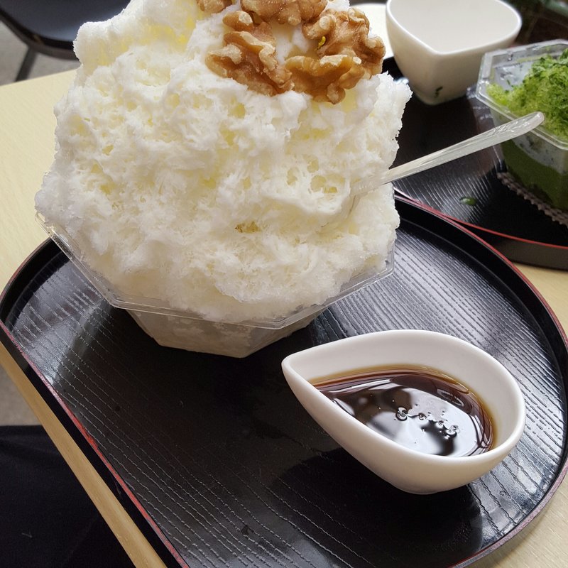 ミルクとクルミに黒蜜(椛屋 )