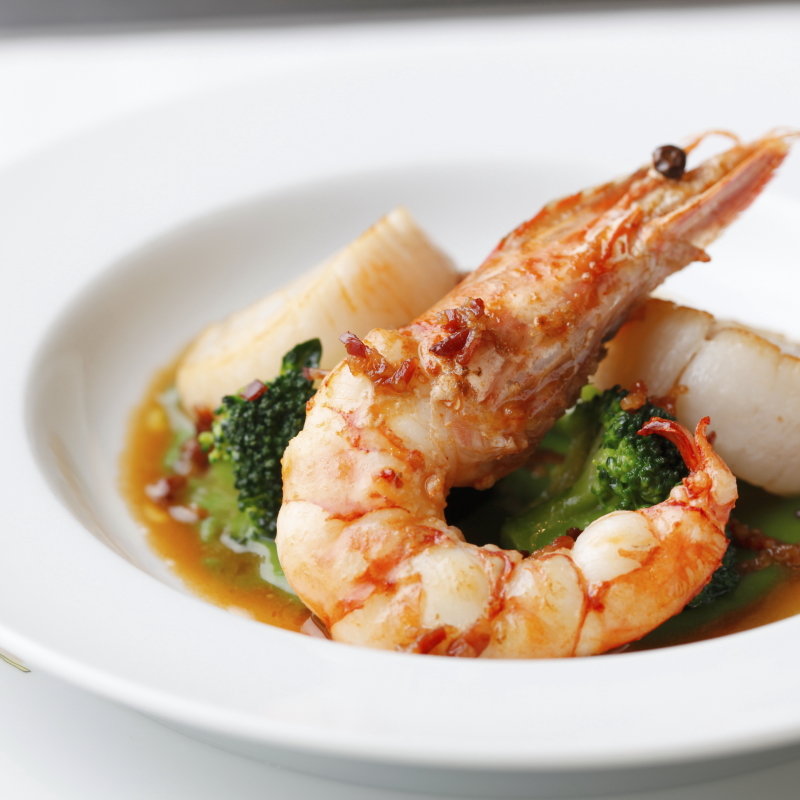 海老とホタテのトマト煮込み(ブノワ)