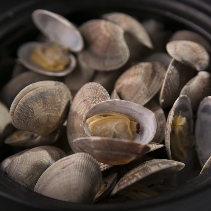 あさりの酒蒸し(日本料理 ゆるり 西中洲)