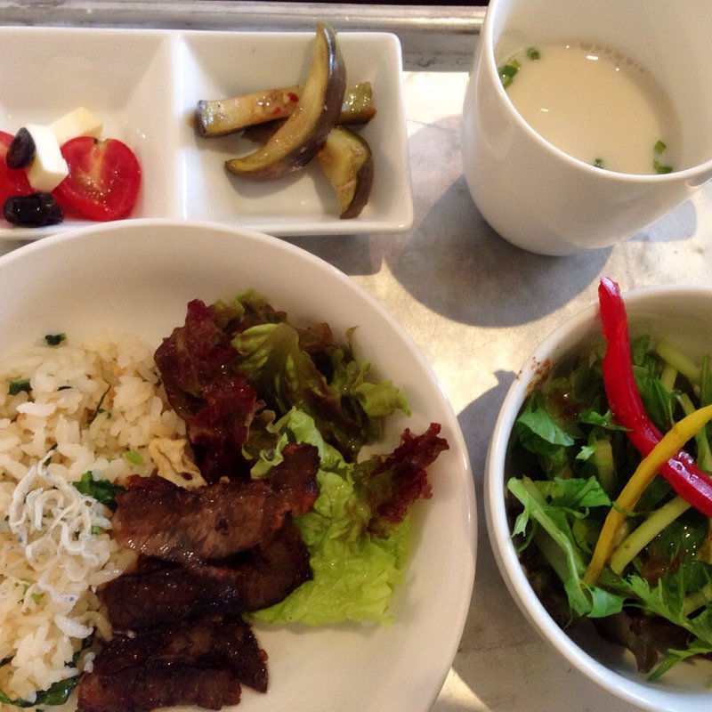 近江牛丼プレート(ダイナソージャングル)