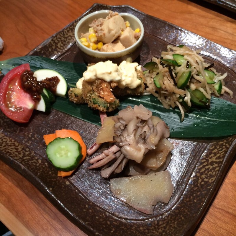 お野菜たっぷり玄米定食(草草 新京極三条店 （SOH SOH）)