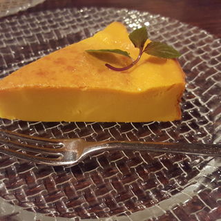 カボチャのクリームチーズケーキ(ピッコロ・カスターニャ)