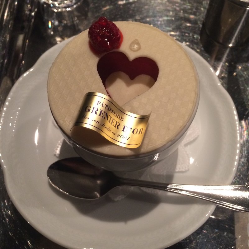 パティスリープリン(オ・グルニエ・ドール （PATISSERIE AU GRENIER D'OR）)