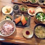 ごはんのプレート